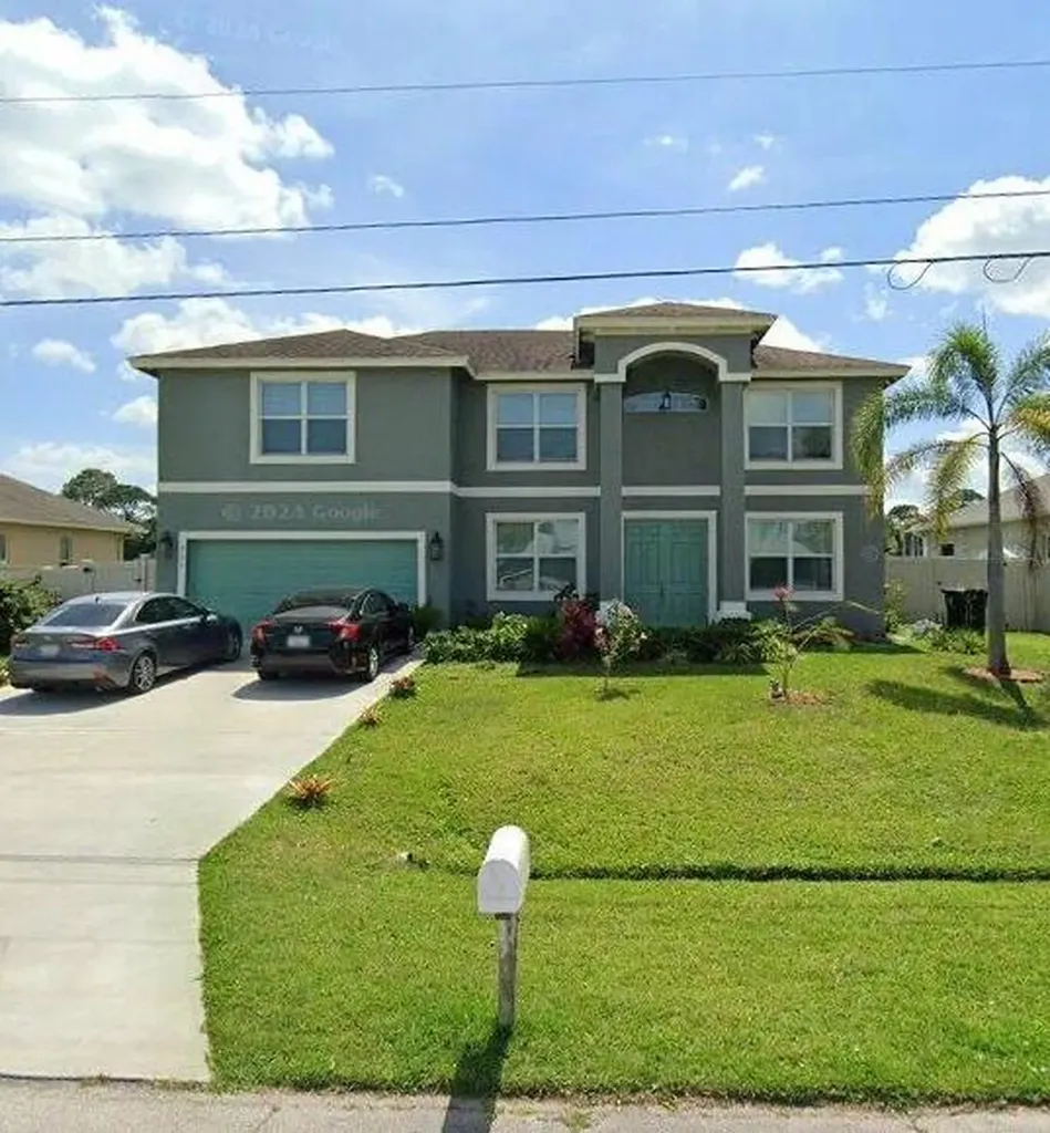 902 SW Abbot Avenue Port St Lucie FL 34953