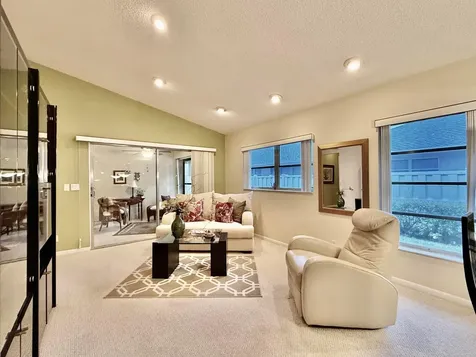 8620 Jasmine Way Boca Raton FL 33496