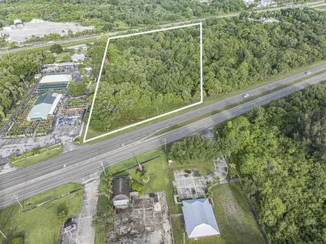 7555 Us Highway 1 Highway Vero Beach FL 32967