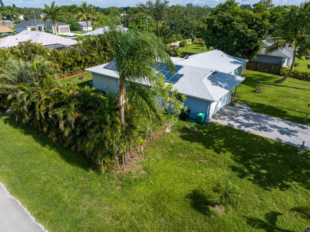 106 NW Broadview Street Port St Lucie FL 34983