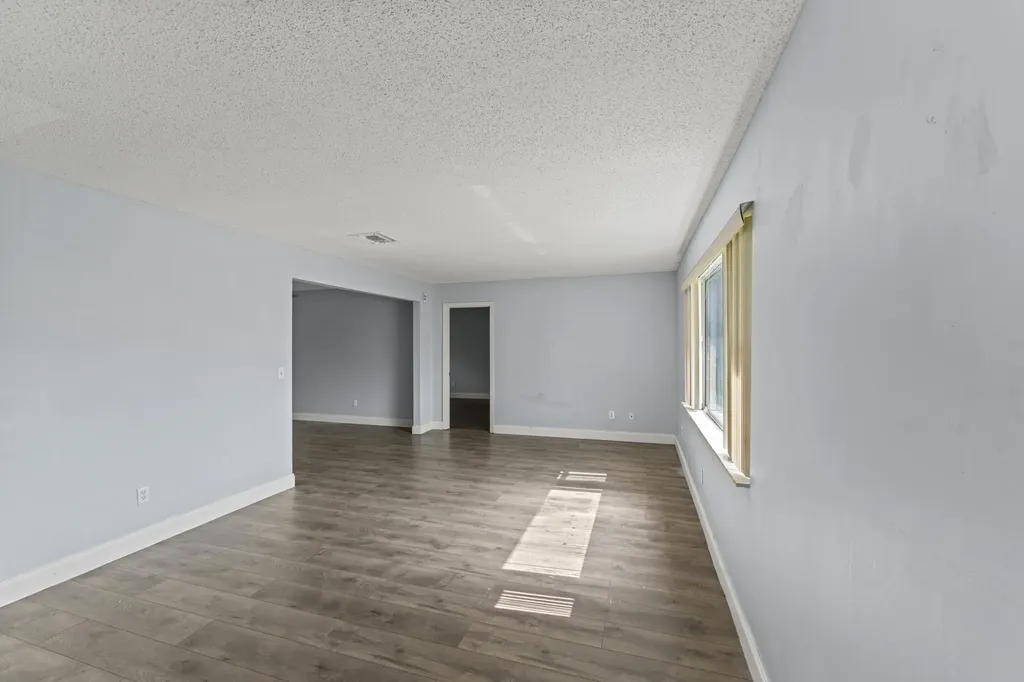 106 NW Broadview Street Port St Lucie FL 34983