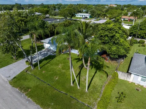 106 NW Broadview Street Port St Lucie FL 34983