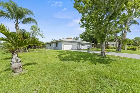 106 NW Broadview Street Port St Lucie FL 34983