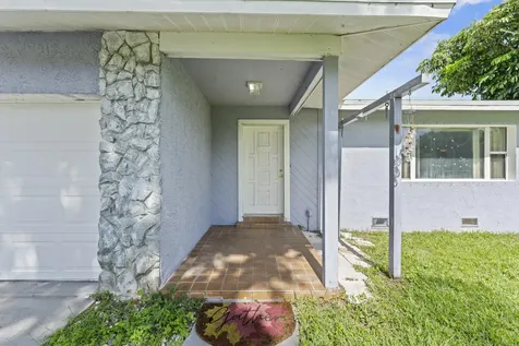 106 NW Broadview Street Port St Lucie FL 34983