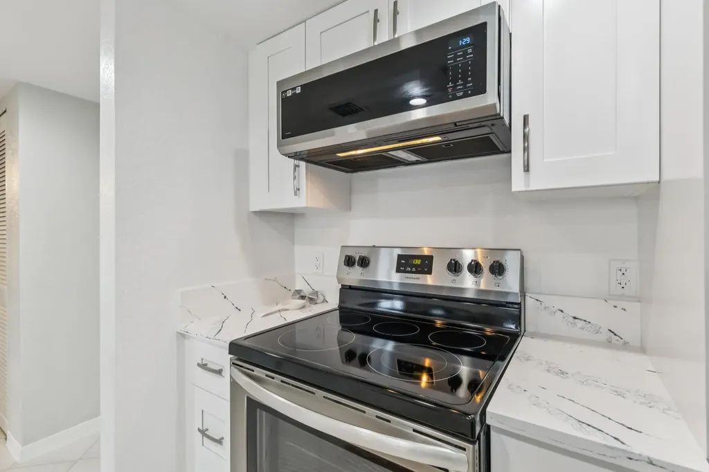 1801 N Flagler Drive West Palm Beach FL 33407