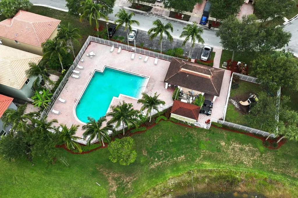 4043 Lake Tahoe Circle West Palm Beach FL 33409