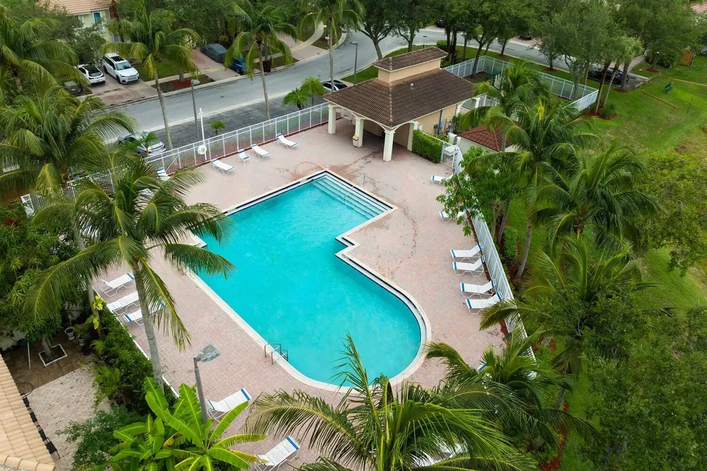 4043 Lake Tahoe Circle West Palm Beach FL 33409