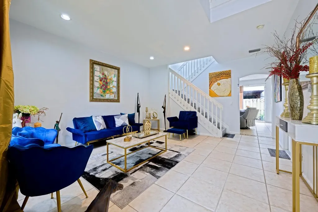 4043 Lake Tahoe Circle West Palm Beach FL 33409