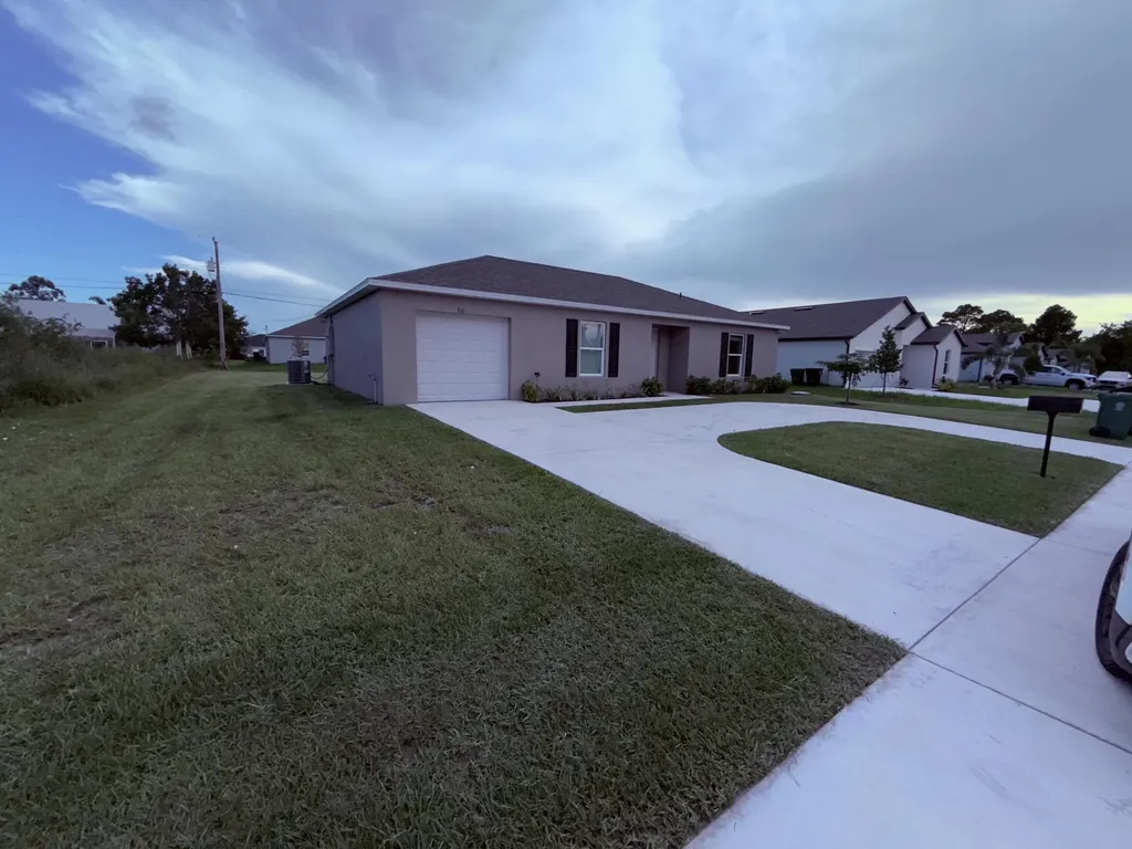 316 SW Becker Road Port St Lucie FL 34953