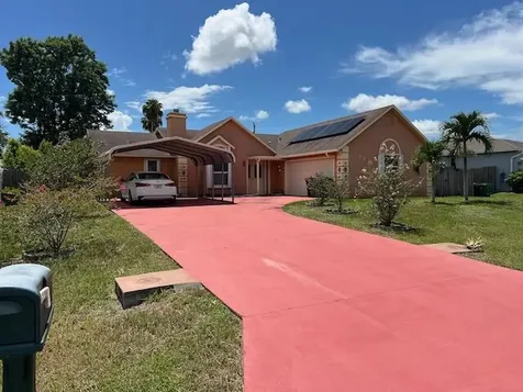 822 SW Carmelite Street Port St Lucie FL 34983