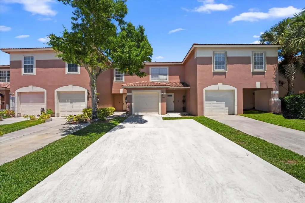6960 Mill Brook Place Lake Worth FL 33463