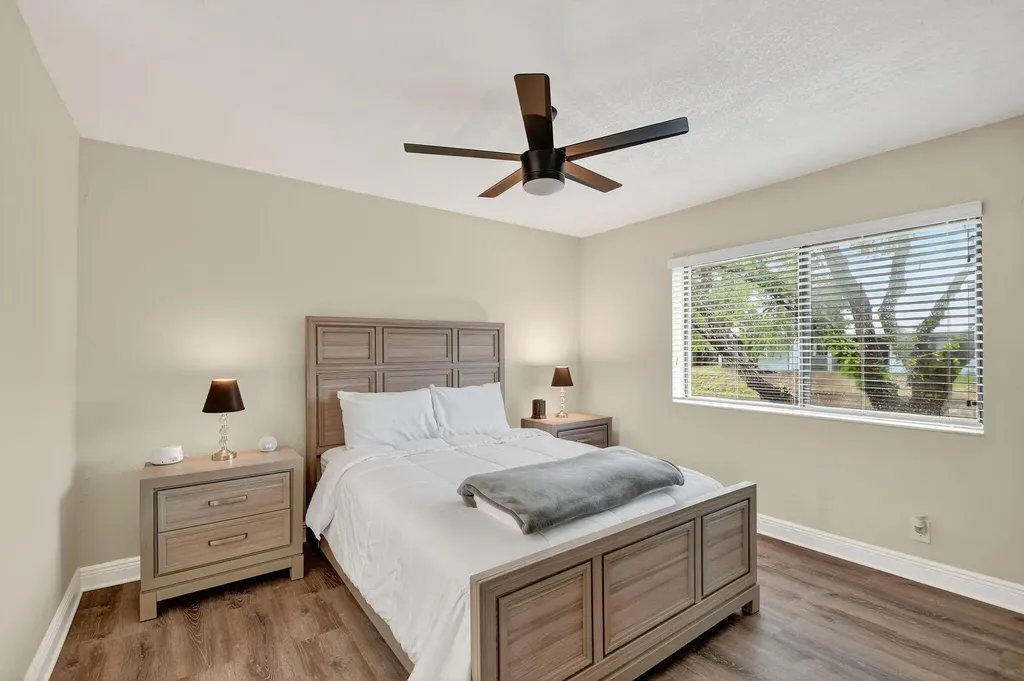 3981 Island Club Circle W Lake Worth FL 33462