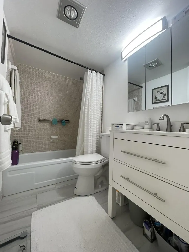 49 Mansfield B Boca Raton FL 33434