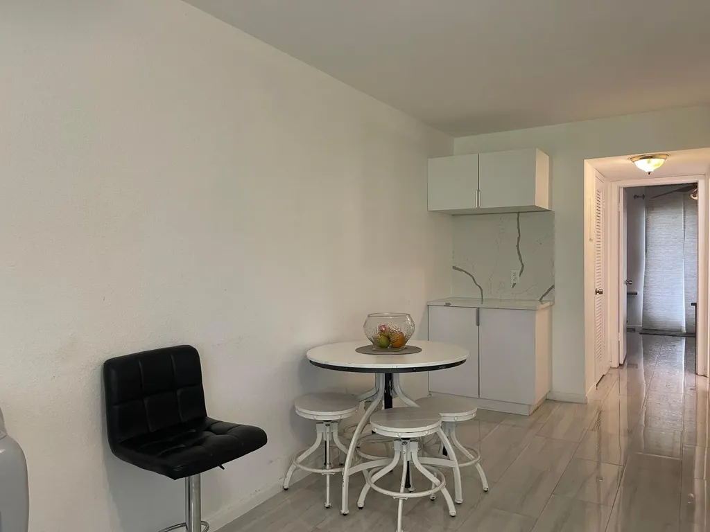 49 Mansfield B Boca Raton FL 33434