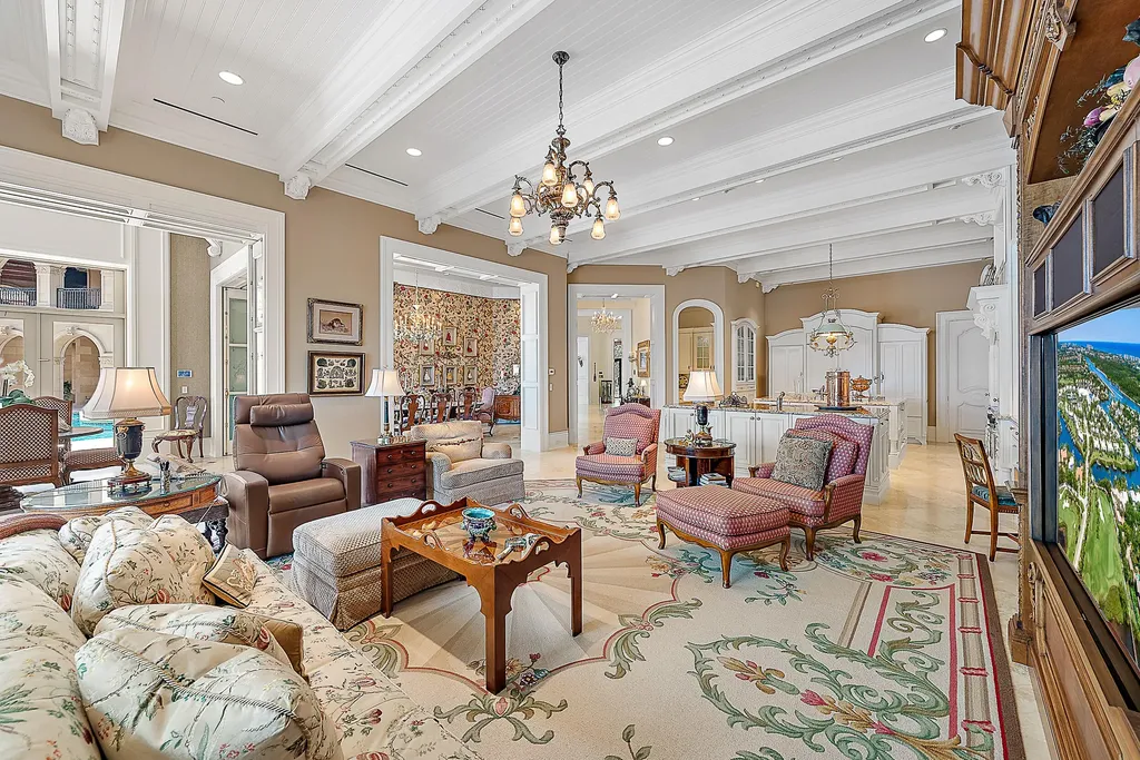 209 Commodore Drive Jupiter FL 33477