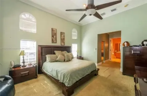 423 NE 3rd Street Pompano Beach FL 33060