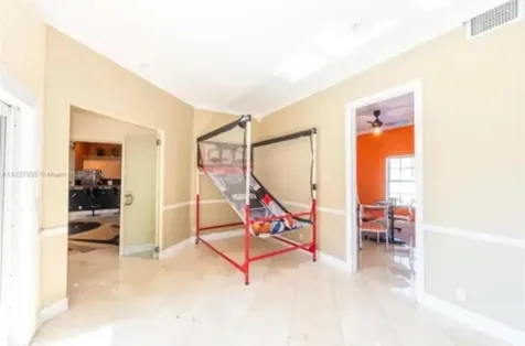 423 NE 3rd Street Pompano Beach FL 33060