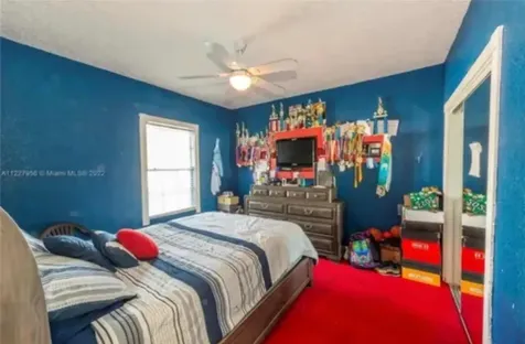 423 NE 3rd Street Pompano Beach FL 33060