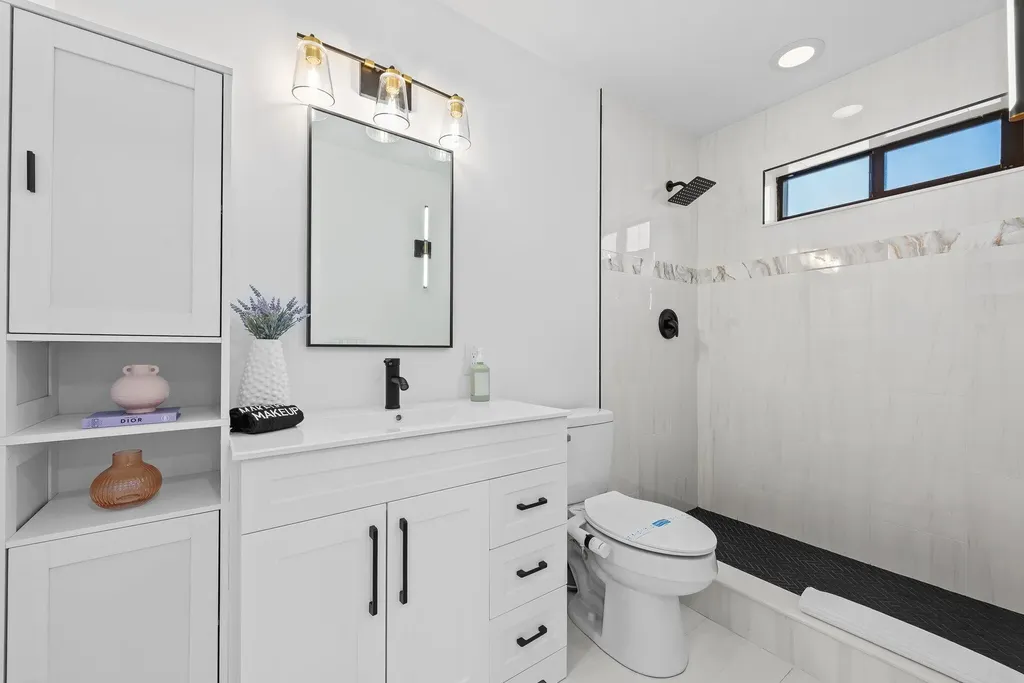 581 SE 5th Avenue Pompano Beach FL 33060