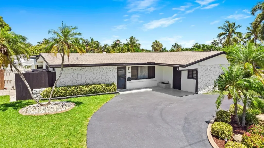 581 SE 5th Avenue Pompano Beach FL 33060