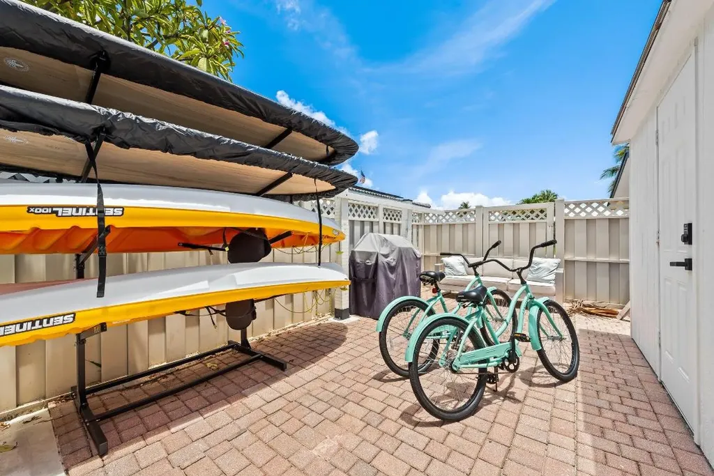 581 SE 5th Avenue Pompano Beach FL 33060