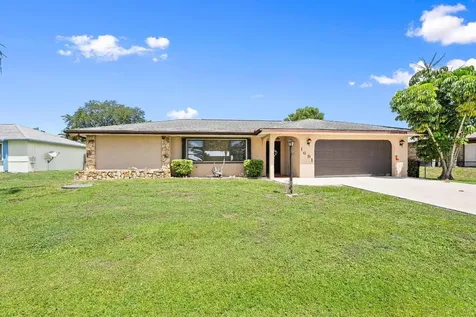1691 SE Mistletoe Street Port St Lucie FL 34983