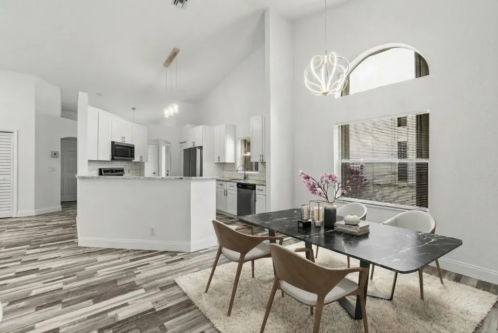 15465 Lake Gardenia Place Delray Beach FL 33484