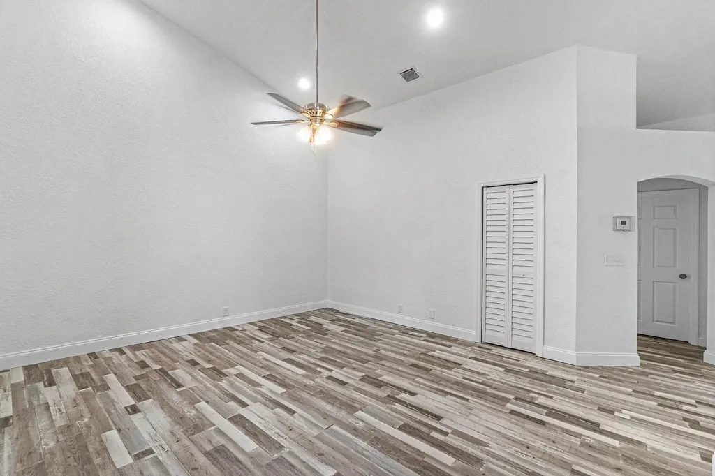 15465 Lake Gardenia Place Delray Beach FL 33484