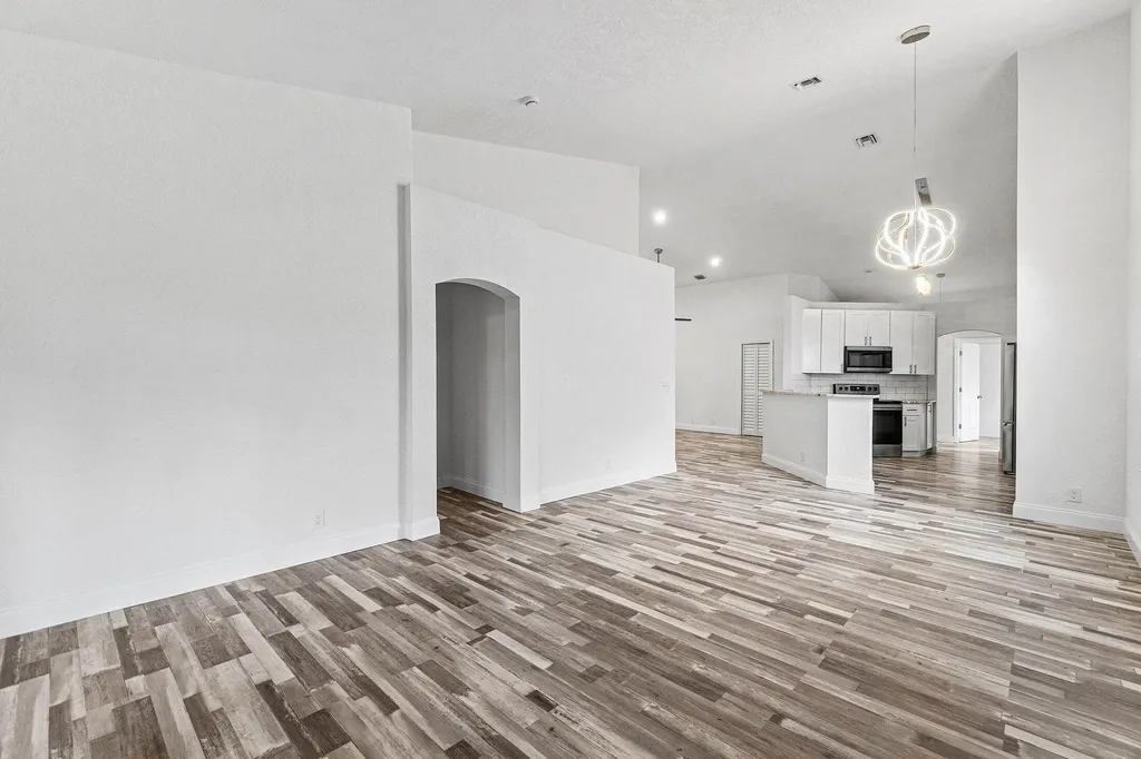 15465 Lake Gardenia Place Delray Beach FL 33484