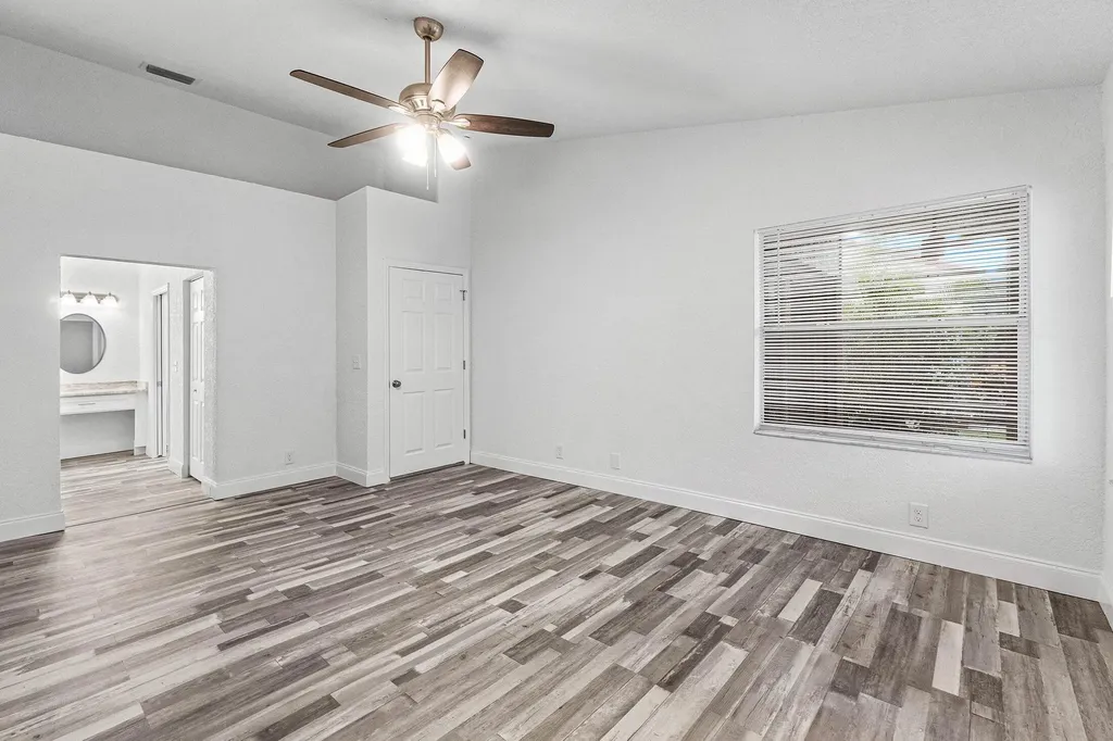 15465 Lake Gardenia Place Delray Beach FL 33484