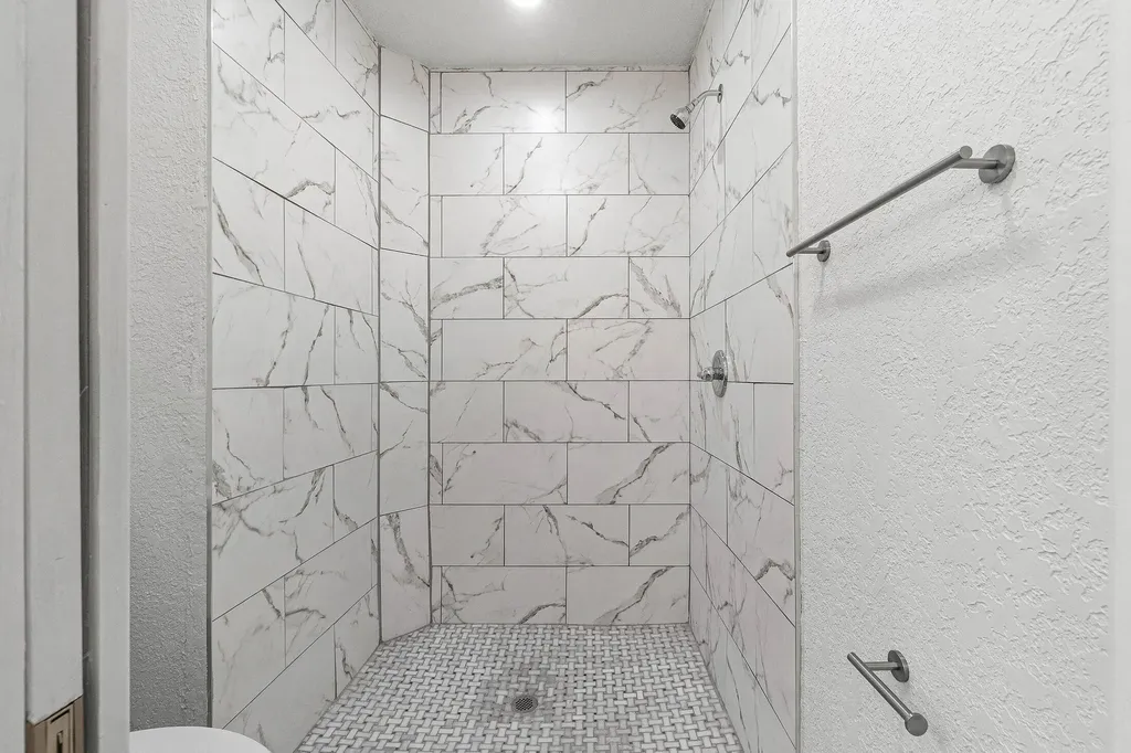 15465 Lake Gardenia Place Delray Beach FL 33484