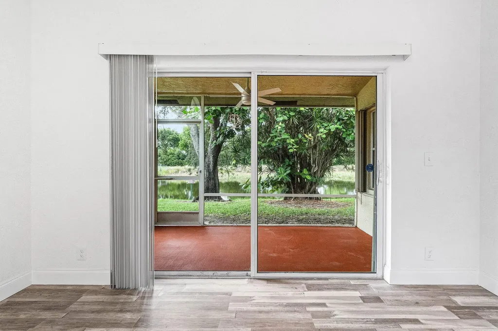 15465 Lake Gardenia Place Delray Beach FL 33484