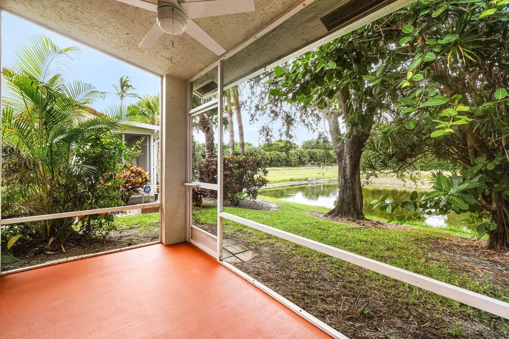 15465 Lake Gardenia Place Delray Beach FL 33484