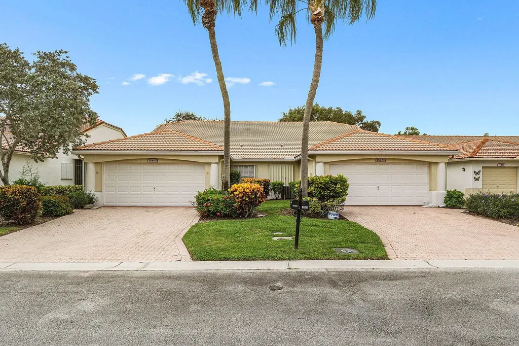15465 Lake Gardenia Place Delray Beach FL 33484