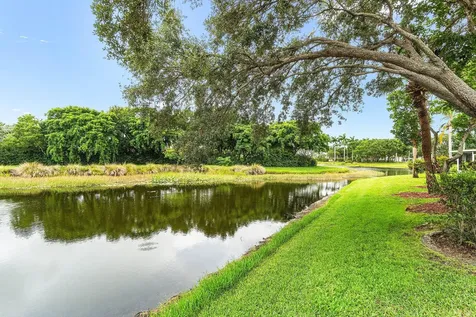 15465 Lake Gardenia Place Delray Beach FL 33484