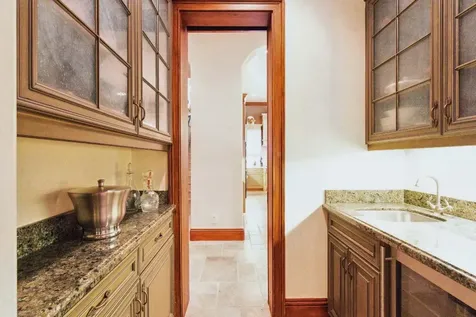 3870 NE 31st Avenue Lighthouse Point FL 33064