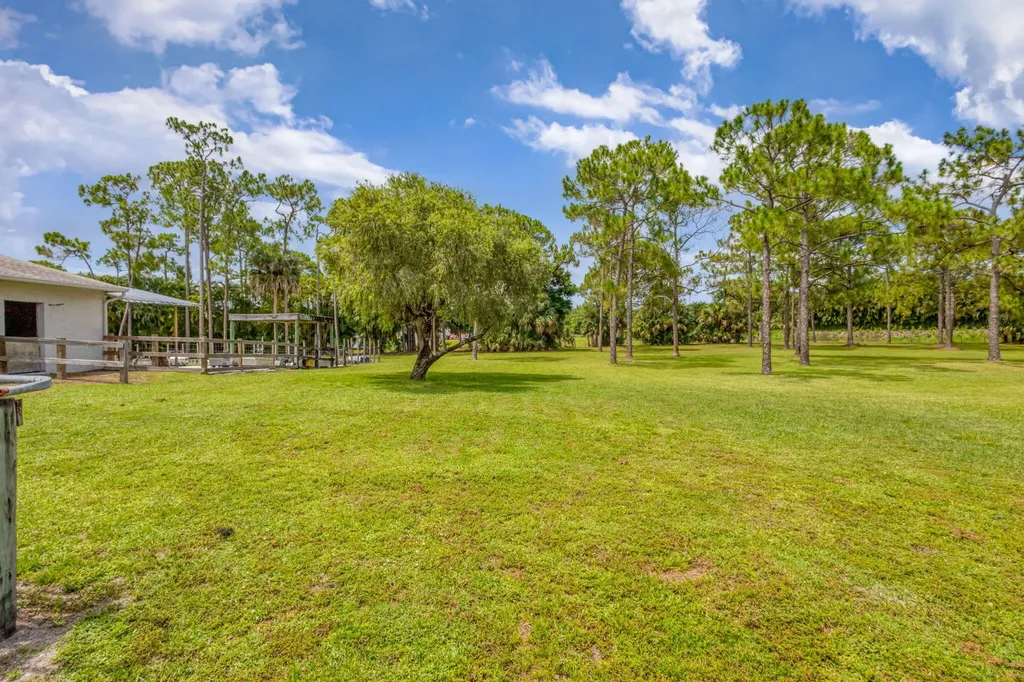 11085 86th Street N Palm Beach Gardens FL 33412