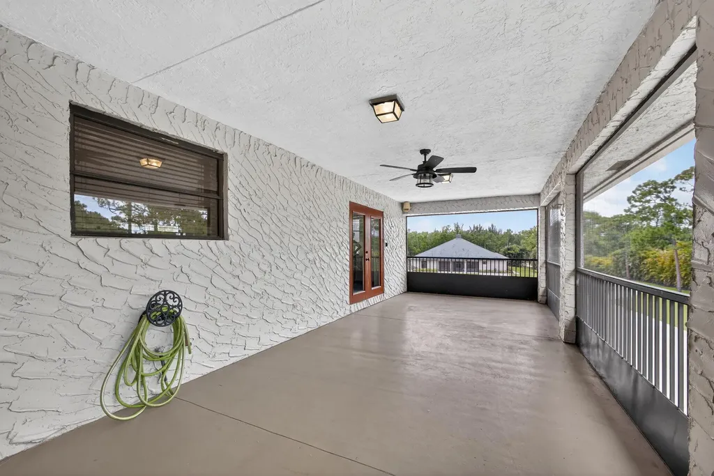 11085 86th Street N Palm Beach Gardens FL 33412