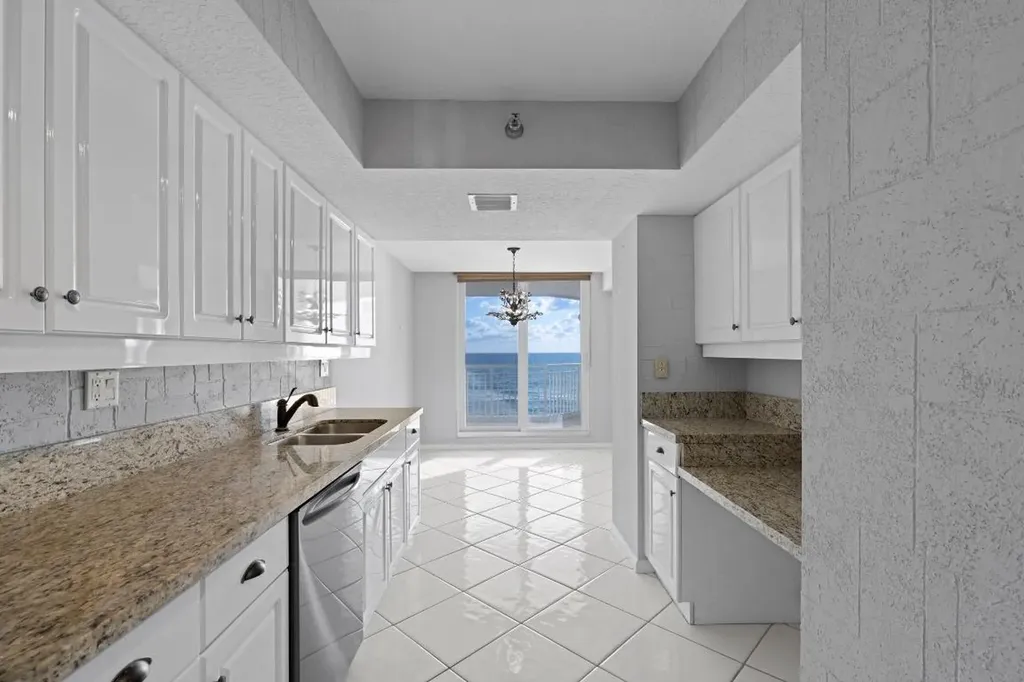 3600 S Ocean Boulevard South Palm Beach FL 33480