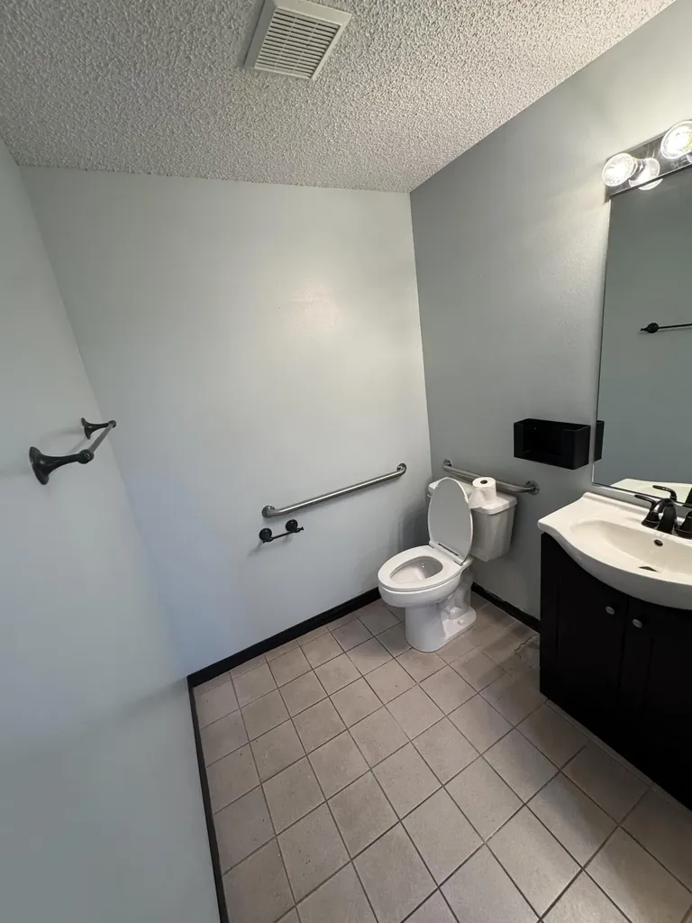 1399 SE Port Saint Lucie Boulevard Port St Lucie FL 34952