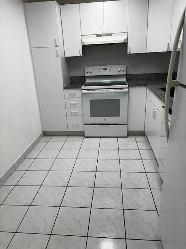 5280 NW 2nd Avenue Boca Raton FL 33487