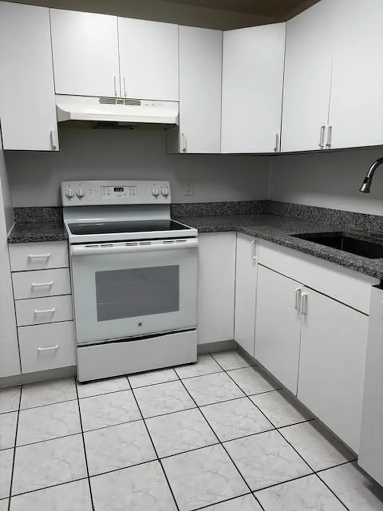 5280 NW 2nd Avenue Boca Raton FL 33487