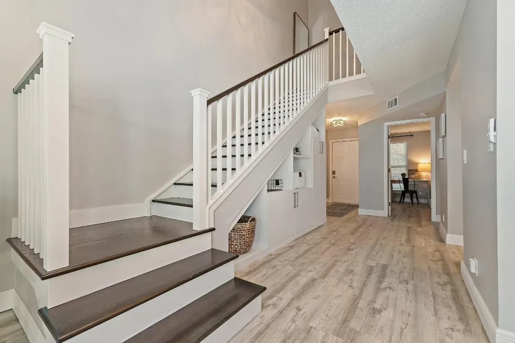 1605 S Us Highway 1 Jupiter FL 33477