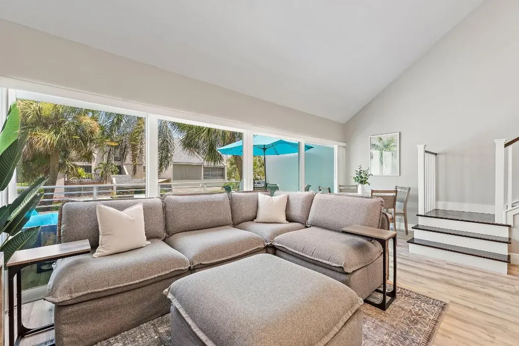 1605 S Us Highway 1 Jupiter FL 33477