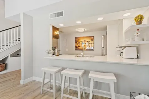 1605 S Us Highway 1 Jupiter FL 33477