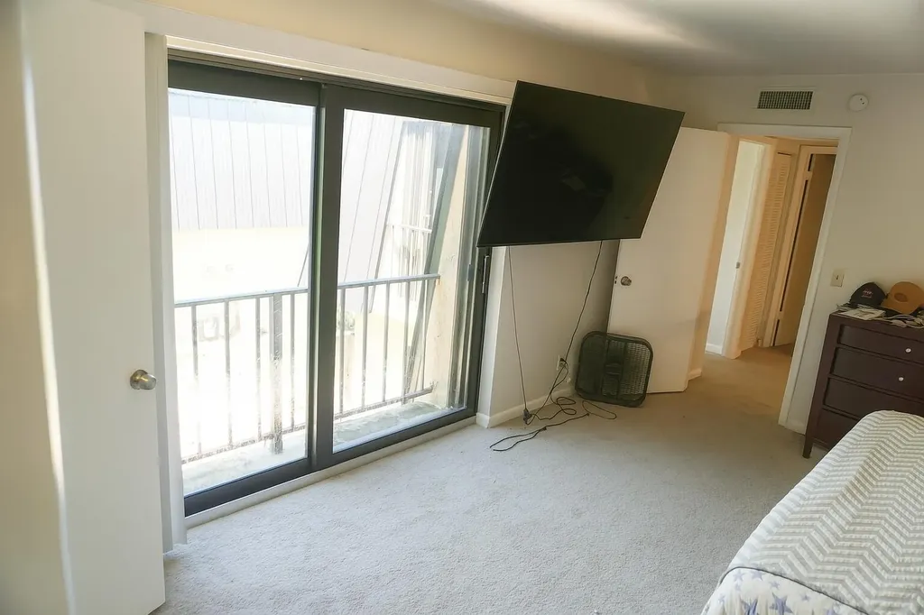 2407 Waterside Drive Lake Worth FL 33461