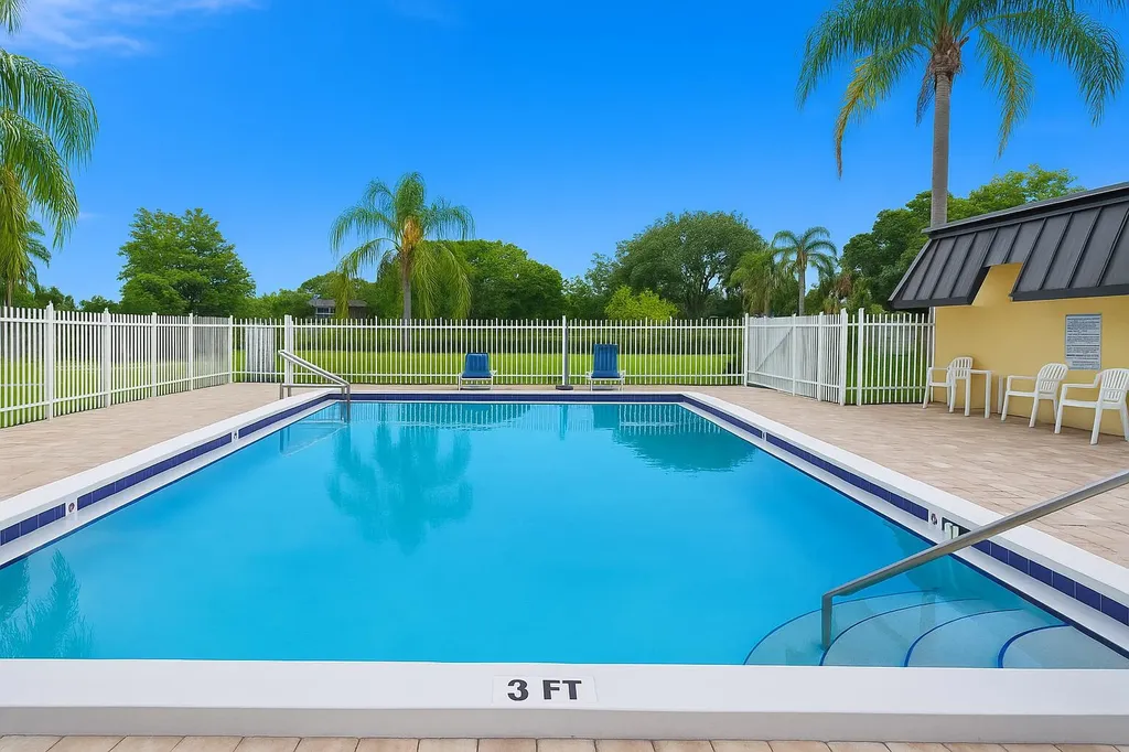 2407 Waterside Drive Lake Worth FL 33461