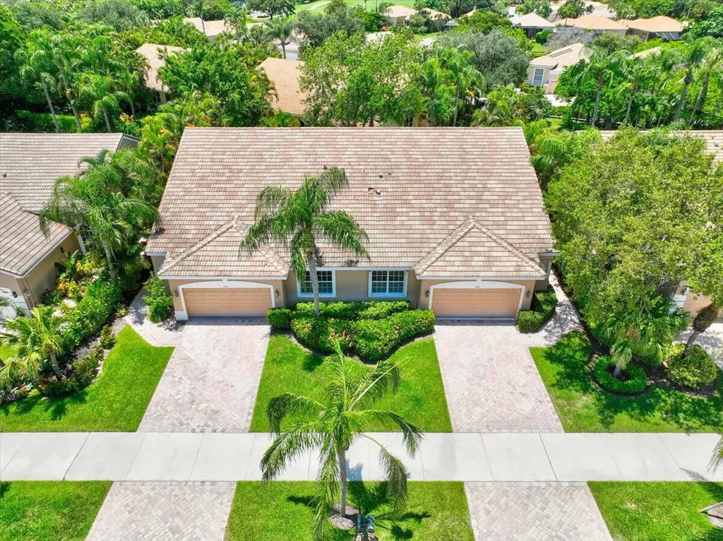 4701 Carlton Golf Drive Lake Worth FL 33449