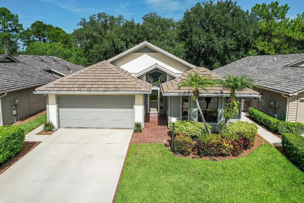 4200 SW Mallard Creek Trail Palm City FL 34990