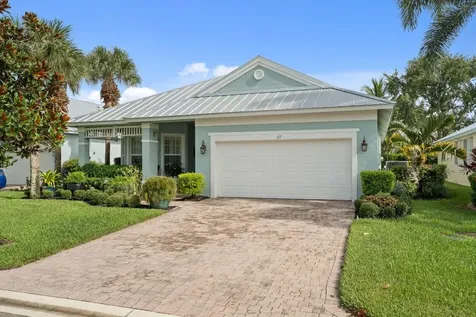 127 NW Swann Mill Circle Port St Lucie FL 34986
